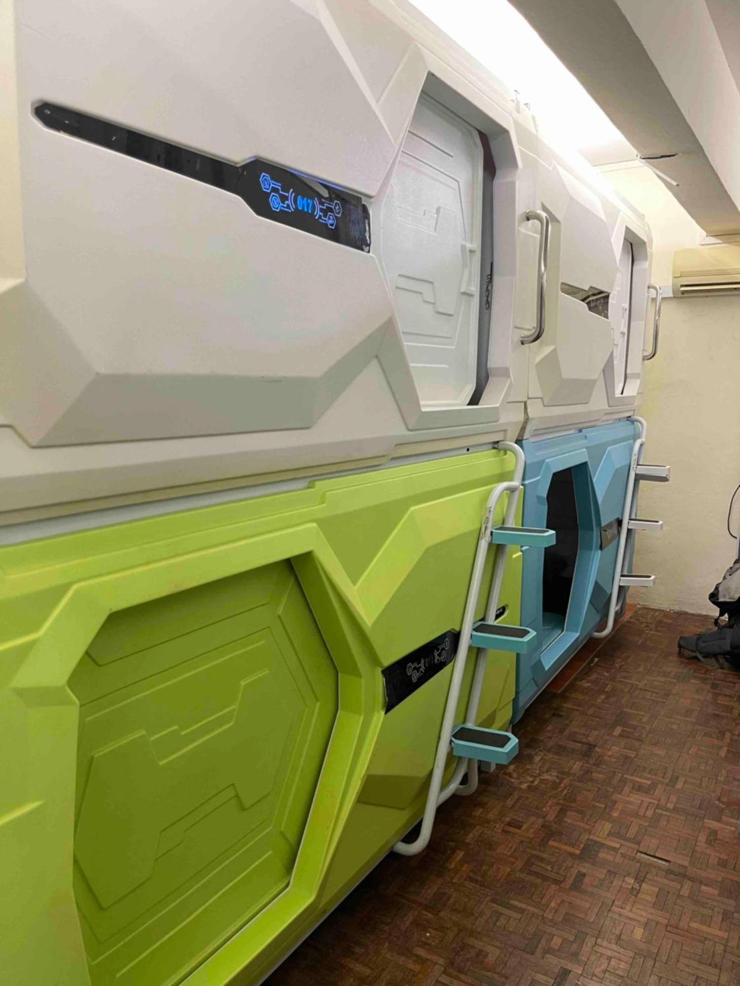 Pelangi Capsule Hostel Johor Bahru Exteriör bild