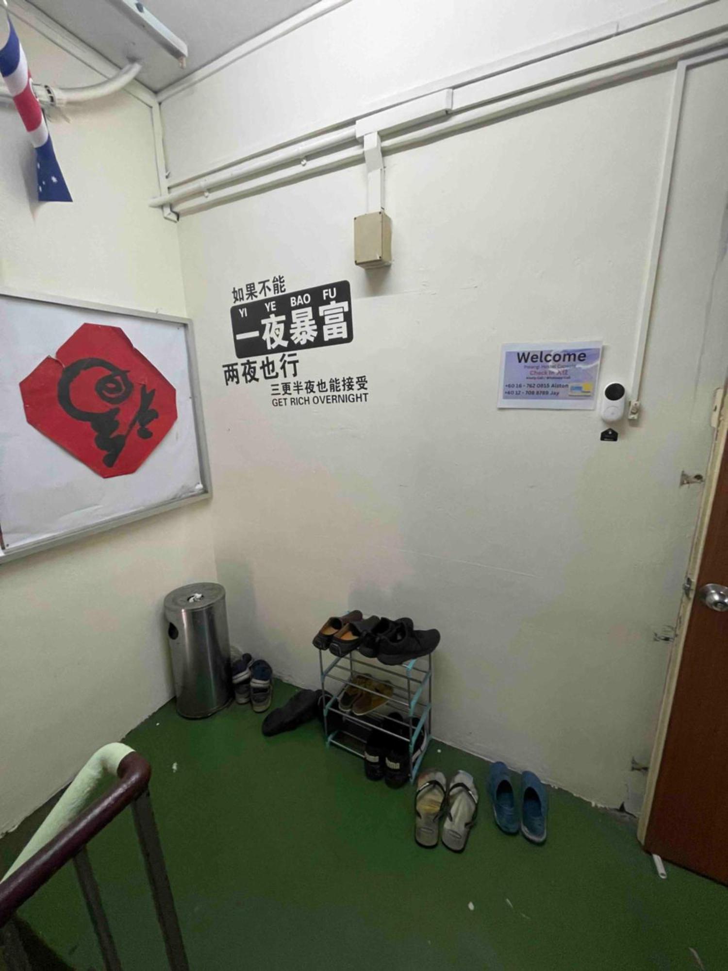 Pelangi Capsule Hostel Johor Bahru Exteriör bild